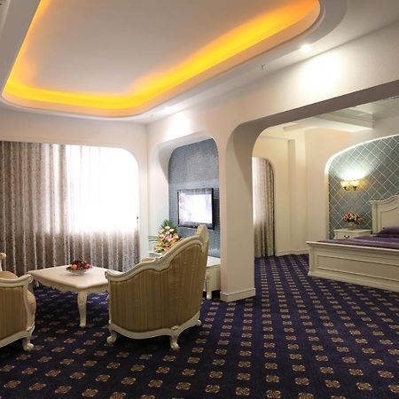Zhuhai Rongfeng Hotel Exterior foto