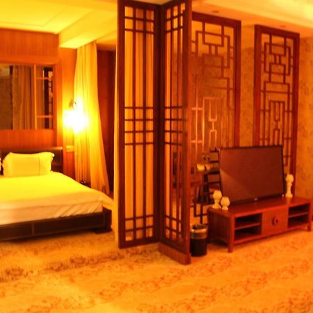Zhuhai Rongfeng Hotel Exterior foto