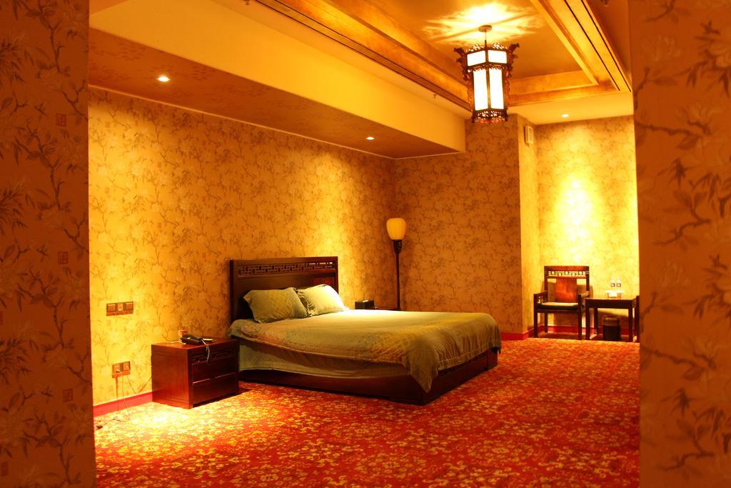 Zhuhai Rongfeng Hotel Exterior foto